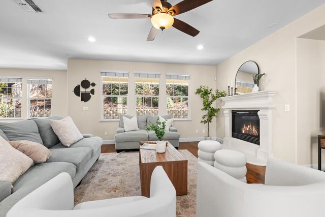 772 Pullman Ct, Rocklin, CA 95765