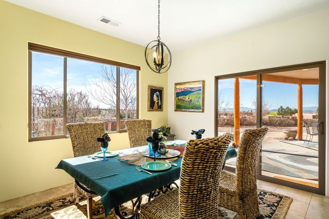 1 Caballito, Santa Fe, NM 87508