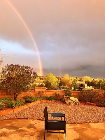 1 Caballito, Santa Fe, NM 87508