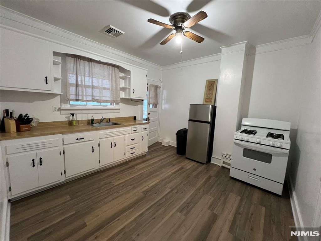 424 Banta Avenue 4, Garfield, NJ 07026