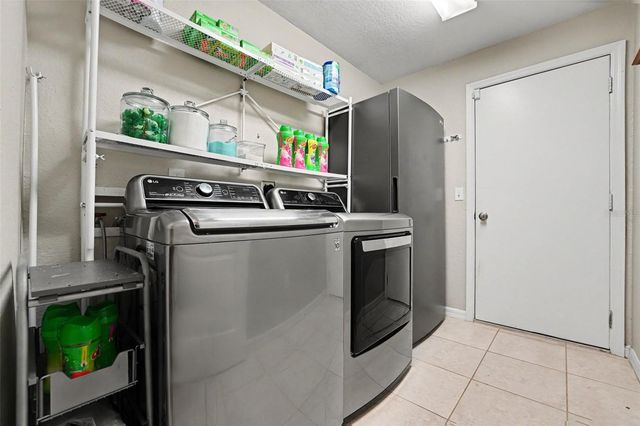 8791 FORT SOCRUM VILLAGE WAY, Lakeland, FL 33810