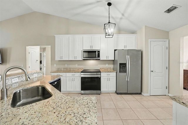 8791 FORT SOCRUM VILLAGE WAY, Lakeland, FL 33810