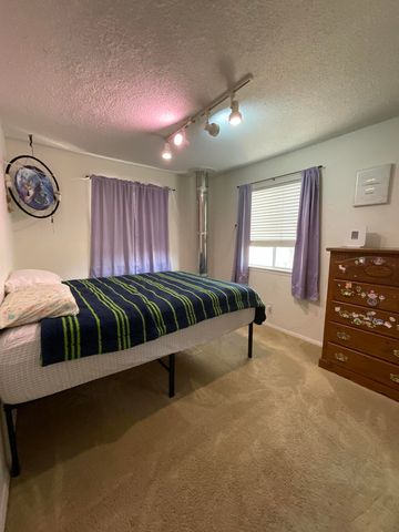 3608 General Patch Street NE, Albuquerque, NM 87111