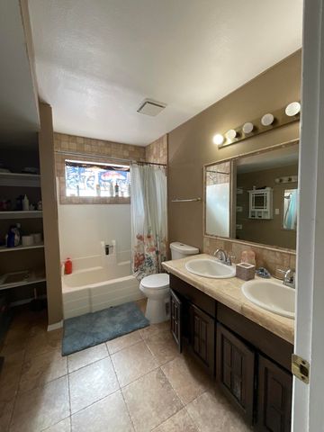 3608 General Patch Street NE, Albuquerque, NM 87111