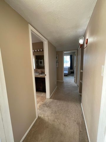 3608 General Patch Street NE, Albuquerque, NM 87111