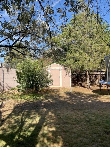 3608 General Patch Street NE, Albuquerque, NM 87111