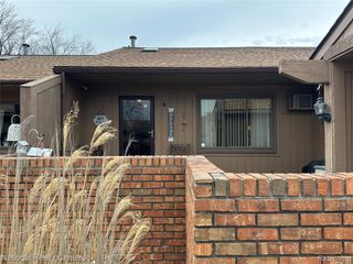 25447 Concord Lane 3, South Lyon, MI 48178