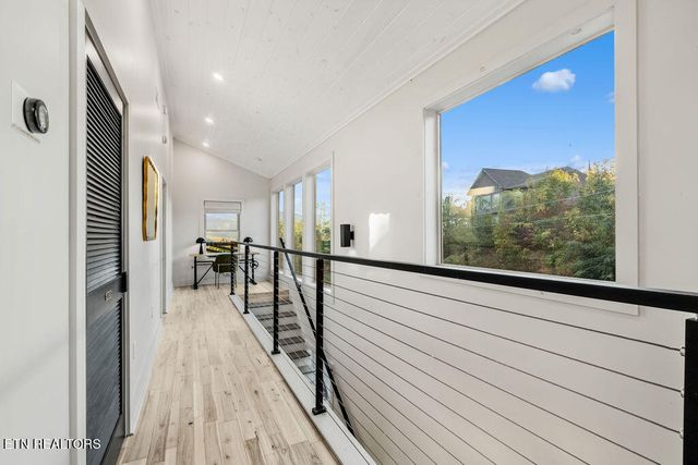 839 Deer Path Lane, Gatlinburg, TN 37738