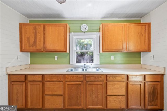 482 Mclaws Road, Guyton, GA 31312