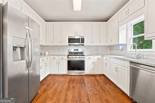 843 Bentwater Drive, Acworth, GA 30101