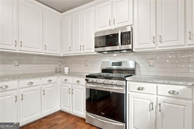843 Bentwater Drive, Acworth, GA 30101