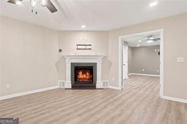 843 Bentwater Drive, Acworth, GA 30101
