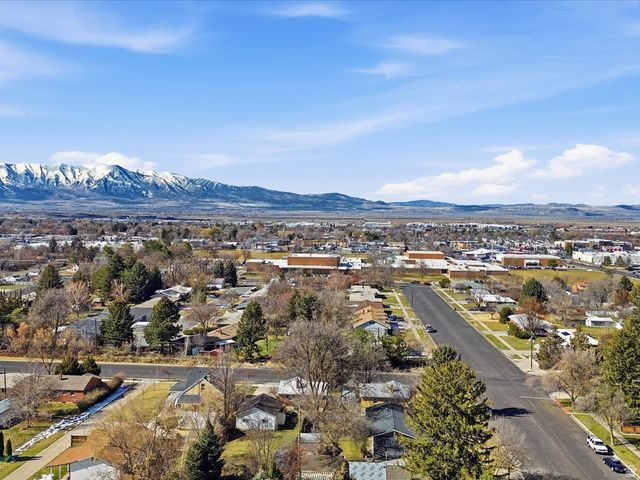 322 E 900 N, Logan, UT 84321