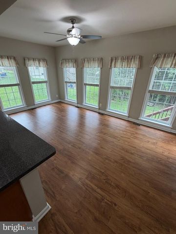 10410 SILVER CREEK CT, Spotsylvania, VA 22553