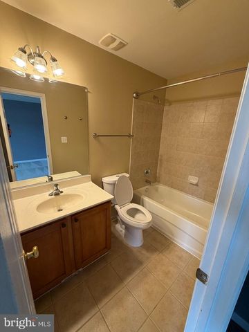 10410 SILVER CREEK CT, Spotsylvania, VA 22553