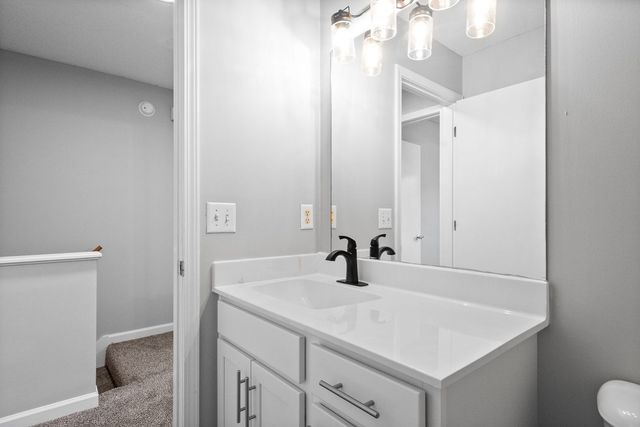 358 Peabody Dr Apt 2, Clarksville, TN 37042