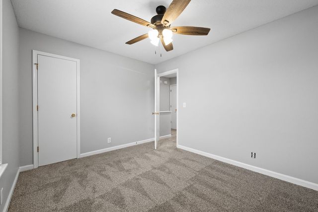 358 Peabody Dr Apt 2, Clarksville, TN 37042