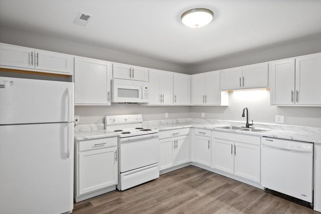 358 Peabody Dr Apt 2, Clarksville, TN 37042