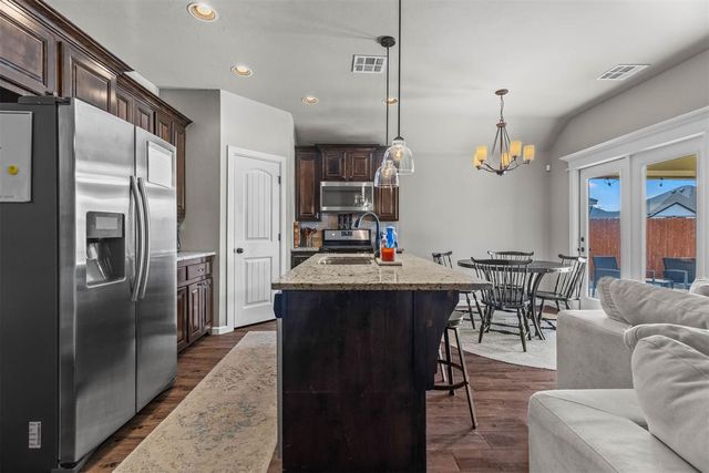 8716 SW 39th Street, Oklahoma City, OK 73179