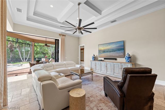 6081 Tamworth CT, Naples, FL 34119