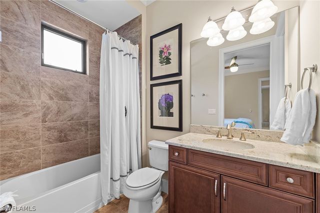 6081 Tamworth CT, Naples, FL 34119