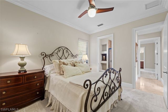 6081 Tamworth CT, Naples, FL 34119