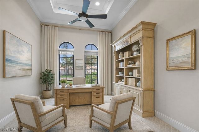 6081 Tamworth CT, Naples, FL 34119