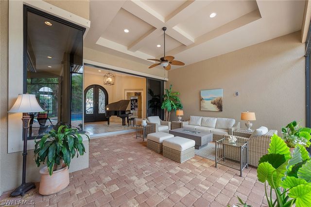 6081 Tamworth CT, Naples, FL 34119