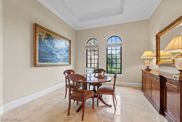 6081 Tamworth CT, Naples, FL 34119