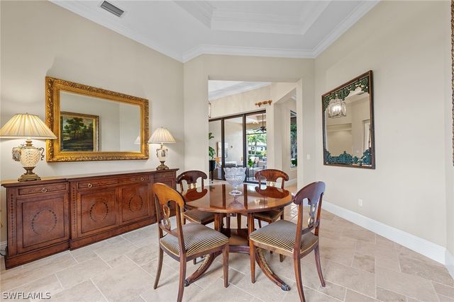 6081 Tamworth CT, Naples, FL 34119