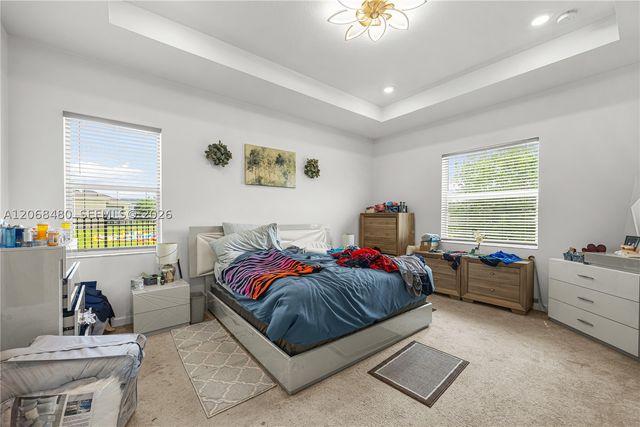 1085 Haywagon Trl, Loxahatchee, FL 33470