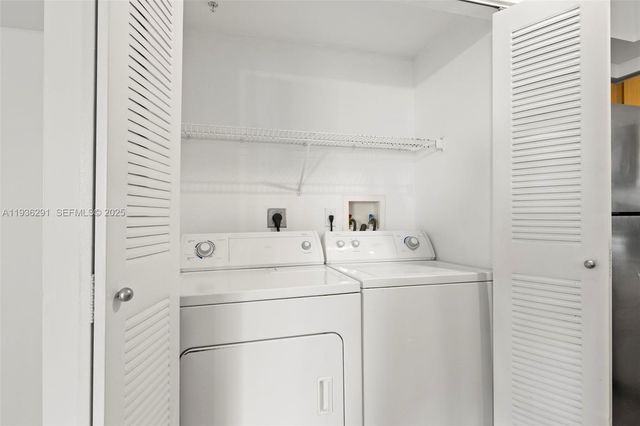 1919 Van Buren St 418A, Hollywood, FL 33020