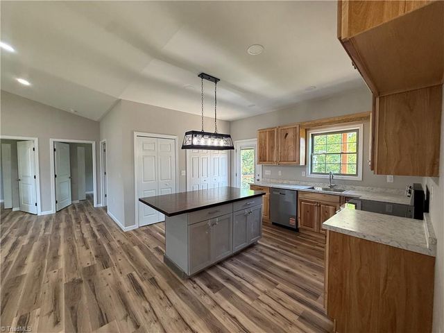 115 Blairfield Court, North Wilkesboro, NC 28659
