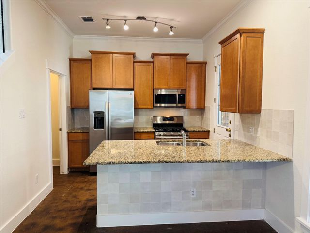609 Franklin BLVD A, Austin, TX 78751
