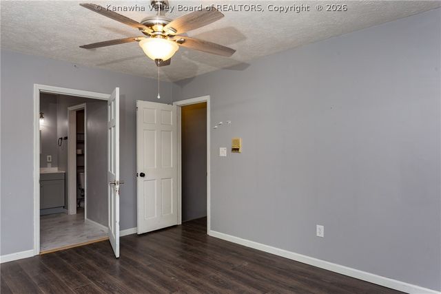 726 Lower Donally Road, Charleston, WV 25304