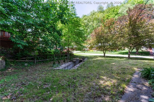 726 Lower Donally Road, Charleston, WV 25304