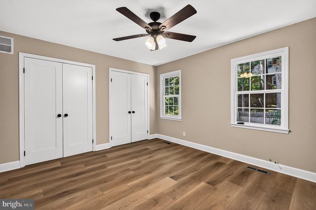 7617 TIVERTON DR, Springfield, VA 22152