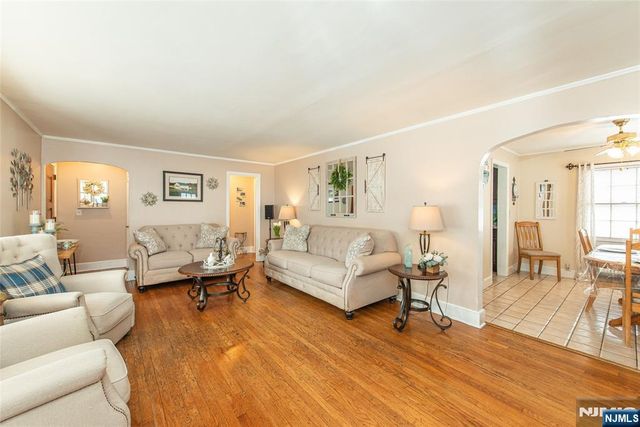 207 Westville Avenue, West Caldwell, NJ 07006