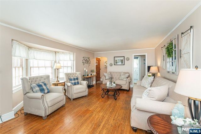 207 Westville Avenue, West Caldwell, NJ 07006