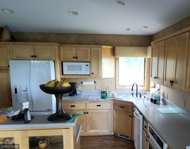 21280 93rd Avenue N, Corcoran, MN 55340