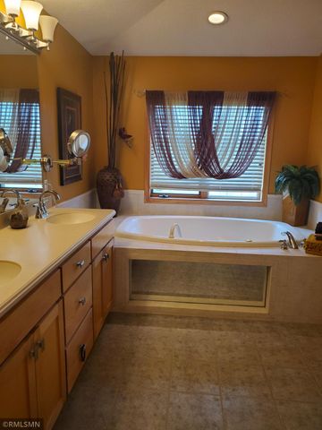 21280 93rd Avenue N, Corcoran, MN 55340