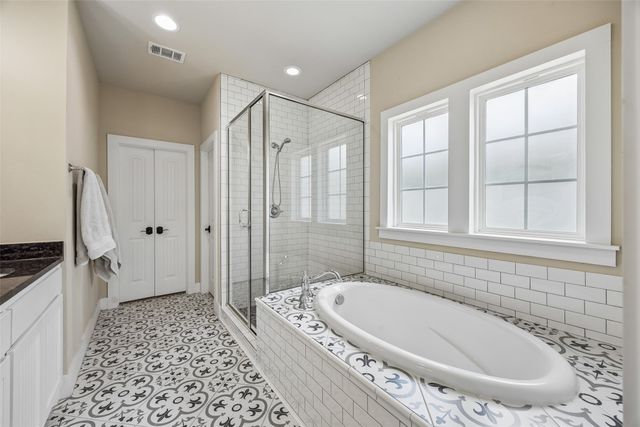 612 Myers Drive, Lake Dallas, TX 75065