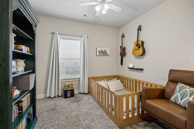 612 Myers Drive, Lake Dallas, TX 75065