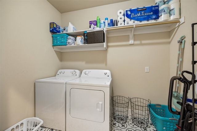 612 Myers Drive, Lake Dallas, TX 75065