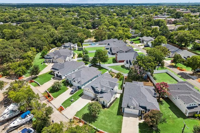 612 Myers Drive, Lake Dallas, TX 75065