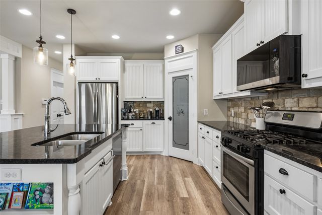 612 Myers Drive, Lake Dallas, TX 75065