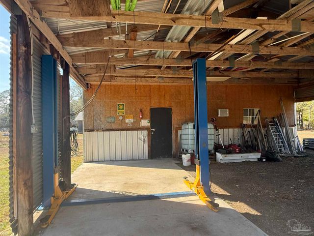 11560 Mobile Hwy, Pensacola, FL 32526