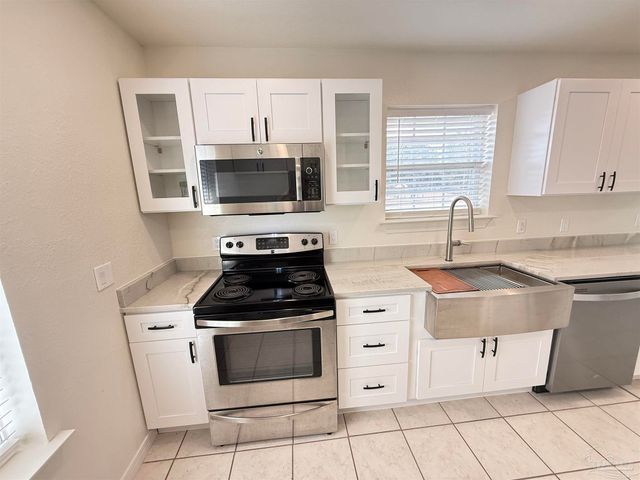 11560 Mobile Hwy, Pensacola, FL 32526