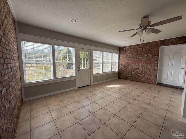 11560 Mobile Hwy, Pensacola, FL 32526