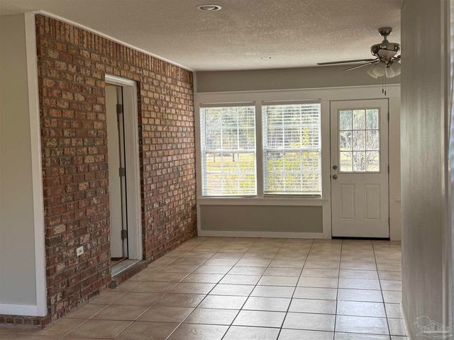 11560 Mobile Hwy, Pensacola, FL 32526